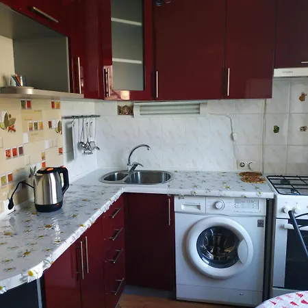 ул вышгородская на площади шевченко - Vyshgorodska Street Apartment *